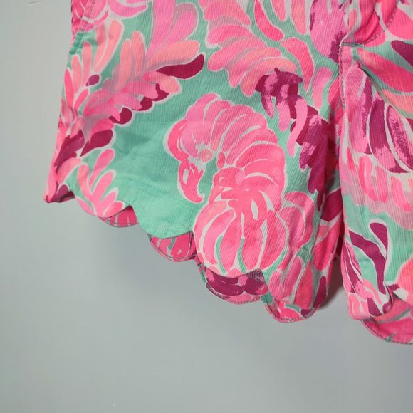 Lilly Pulitzer Buttercup Short - Picture 3 of 13